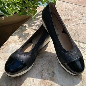 NWOT Adrienne Vittadini Gilsa Black Leather Slip-on Comfort Shoes - Size 7.5